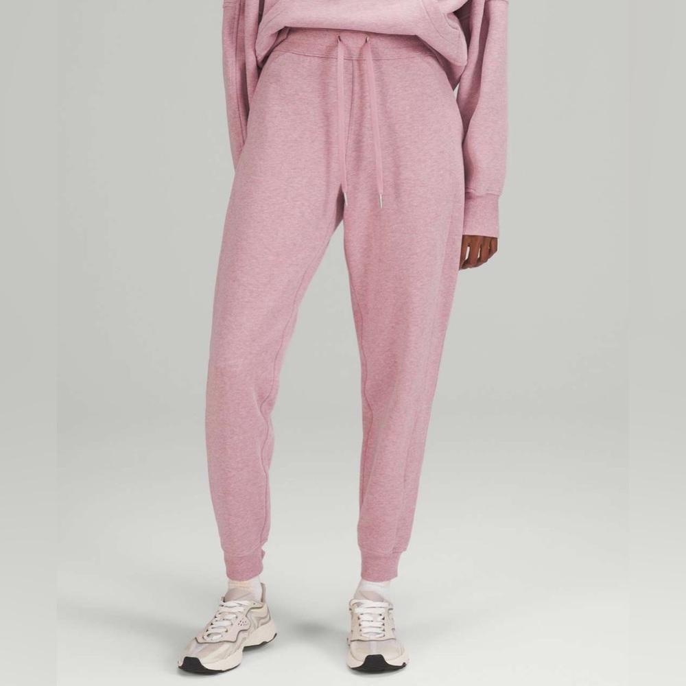 Lululemon Scuba Joggers Heathered Pink Taupe size 4